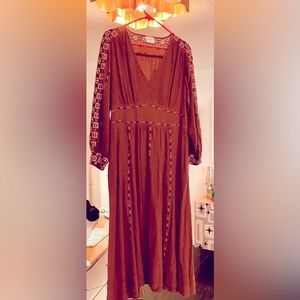 Embroidered Cotton-Linen Full Skirt Dress